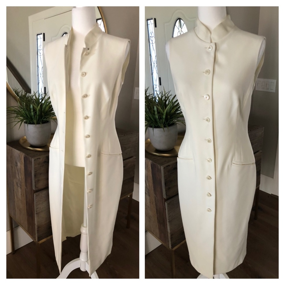 Stunning Fully Lined Cream Dress